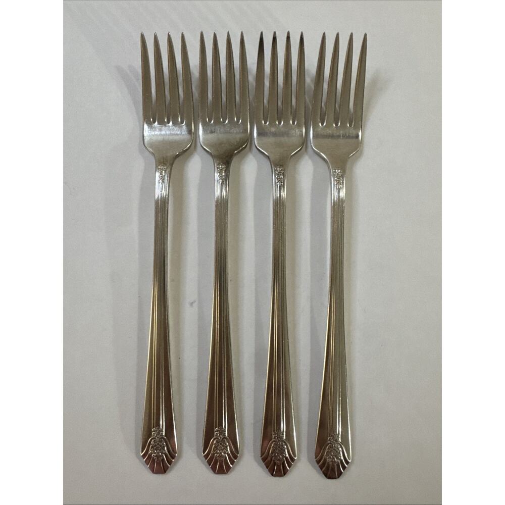 4 Grille Forks - Imperial - International Silverplate Wm Rogers Silverware